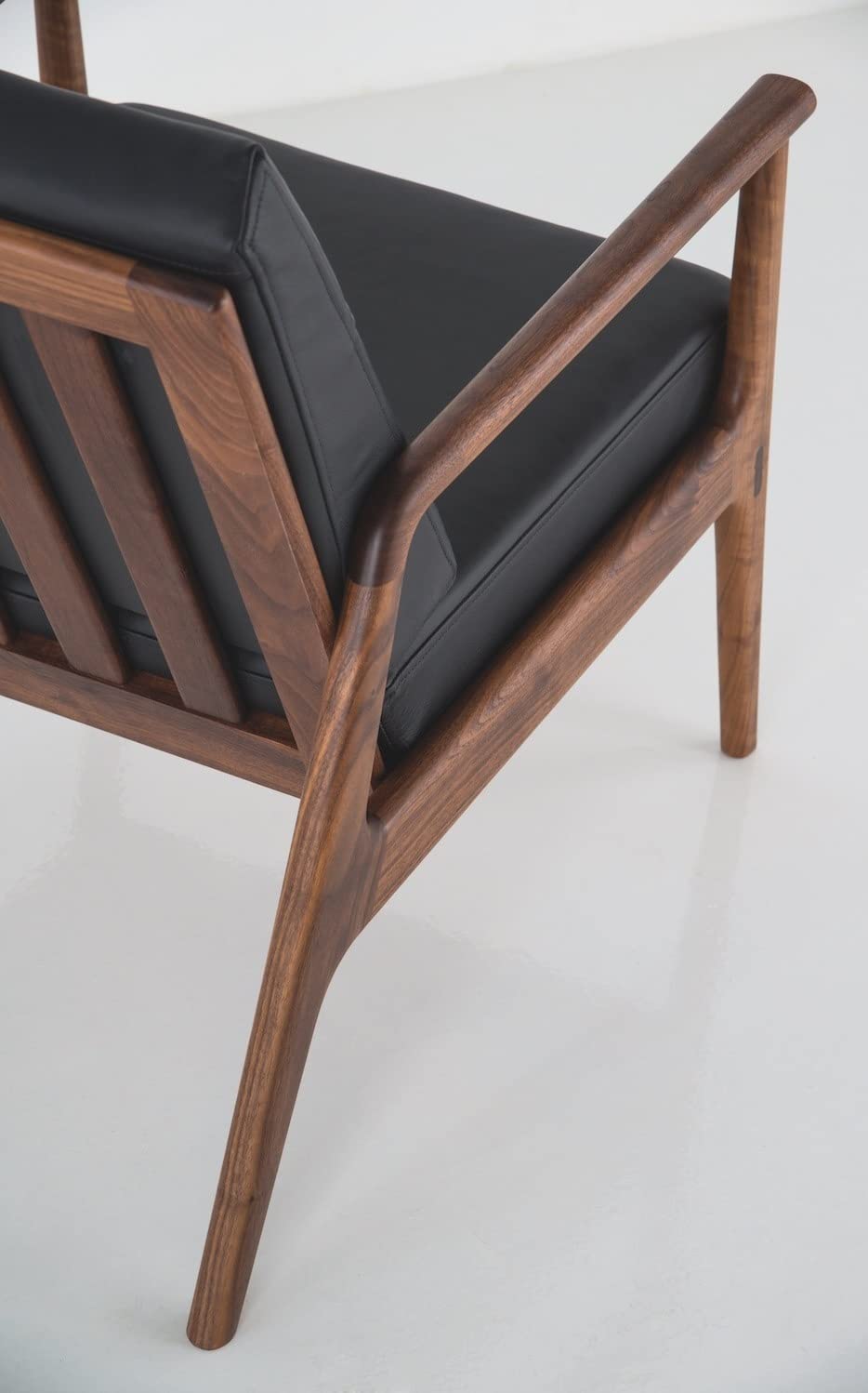 LSFH Unique Design True Innovations Fez Leatherette Accent Chair Armchair with Solid Sagwan Wooden Frame Single Sofa Chair for Small Apartments, Living Room or Bedroom (Set of 2 Chairs, Black)